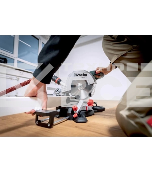 Торцовочная пила Metabo KS 216 M Set 1100Вт 5000об/мин d=216мм