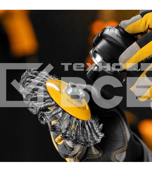 Щетка для УШМ Denzel 125 мм, М14, тарелка, крученая нержавеющая проволока 0,5 мм