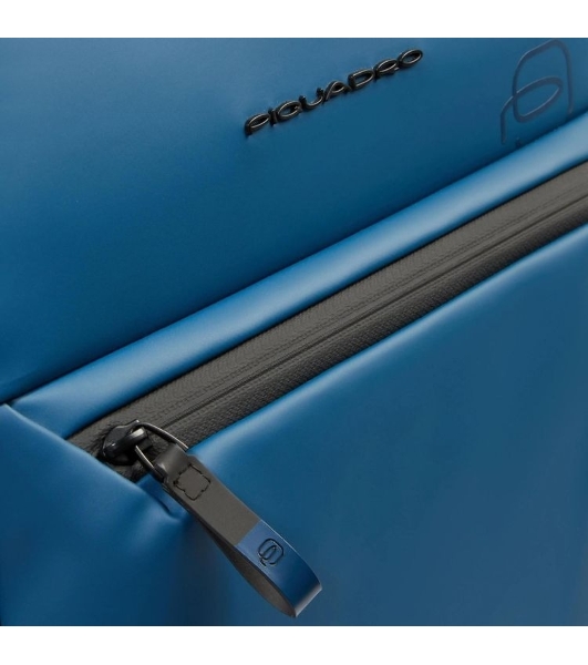 Рюкзак Piquadro Corner 2.0 CA6464C2OW/AV серо-голубой полиуретан