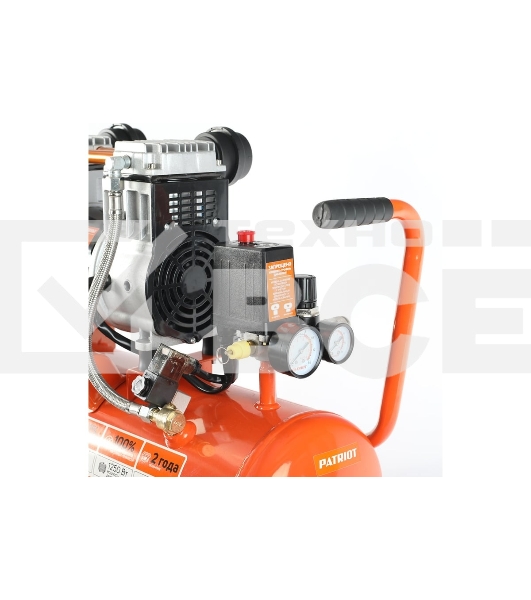 Компрессор поршневой безмасляный Patriot WO 24-220, 200 л/мин, 8 бар, 1250 Вт, 24 л, быстросъемный 1/4'