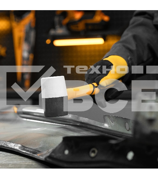 Киянка резиновая Denzel 225 г, черно-белая, фибергласовая рукоятка c TPR покрытием