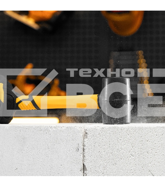 Киянка резиновая Denzel 225 г, черная, фибергласовая рукоятка c TPR покрытием