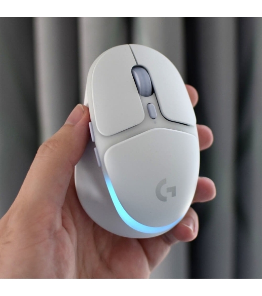 Мышь беспроводная Logitech G705 белый, 8200 dpi, радиоканал, Bluetooth, USB, кнопки - 6