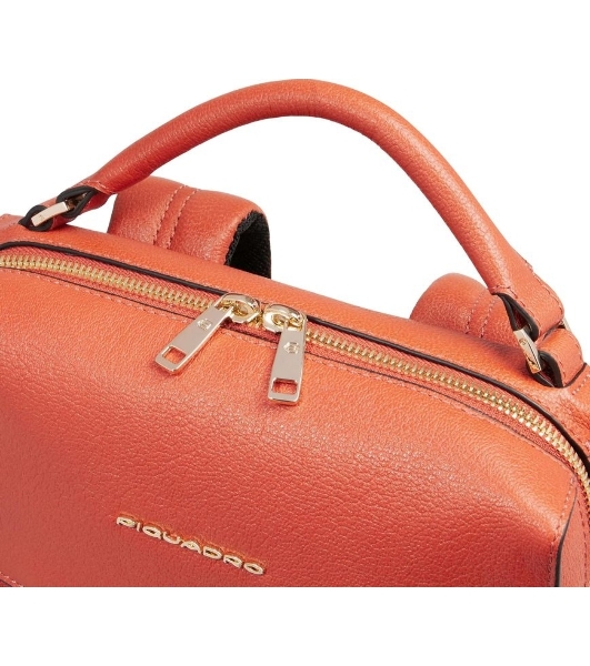 Рюкзак женский Piquadro Patricia CA6771W140/AR коралловый кожа