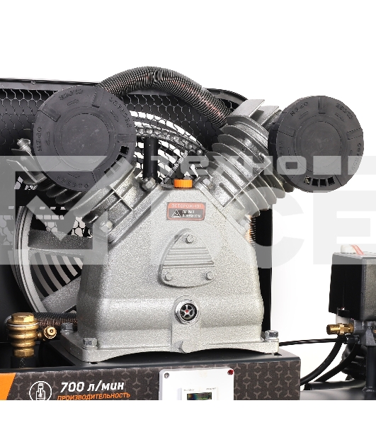 Компрессор PATRIOT KRX 700 L200 D, поршневой, ременной, масляный, 700 л/мин, 200 л, 10 бар, 4 кВт, 400 В