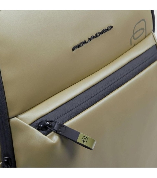 Рюкзак Piquadro Corner 2.0 CA6464C2OW/VE3 фисташковый полиуретан