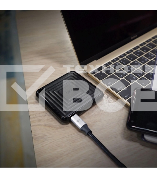 Накопитель SSD Silicon Power PC60 USB-C 512Gb SP512GBPSDPC60CK 1.8