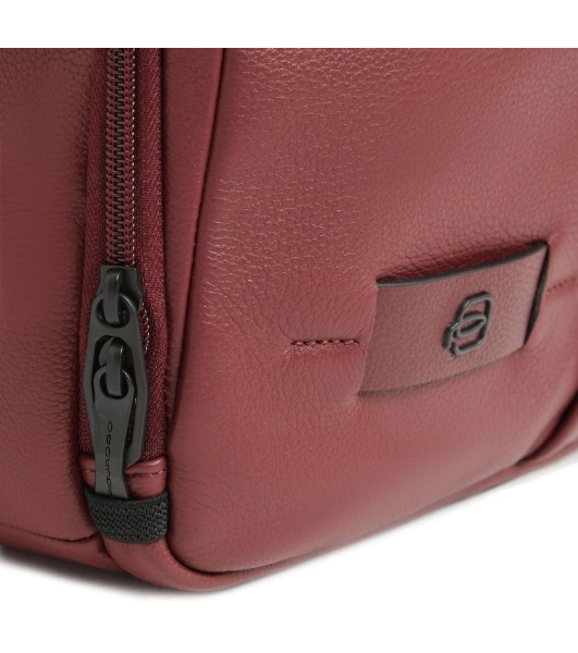 Рюкзак мужской Piquadro Russel CA6767W137/CU красное дерево кожа