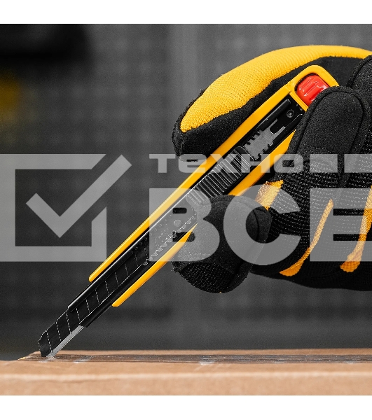 Нож Denzel 9 мм, сменное лезвие, SK4, алюминиевый корпус, торцевой зажим