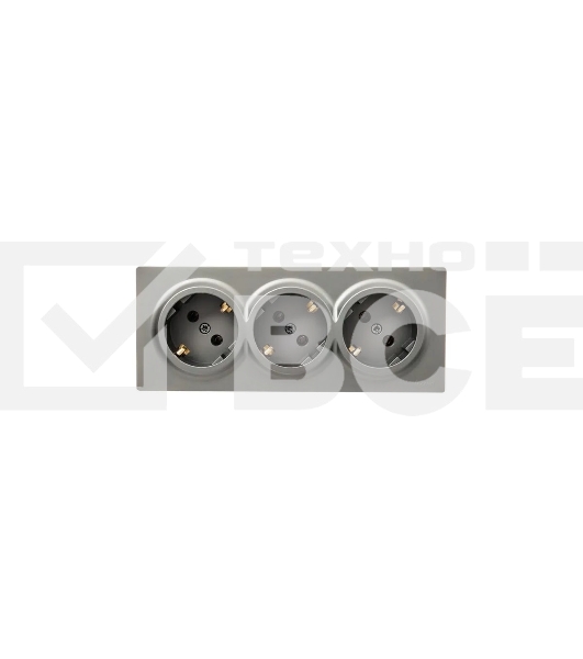 Розетка 3-мест. с заземл. LEZARD LETO 752-3500-127BUP закрытый корпус ПБТ платина