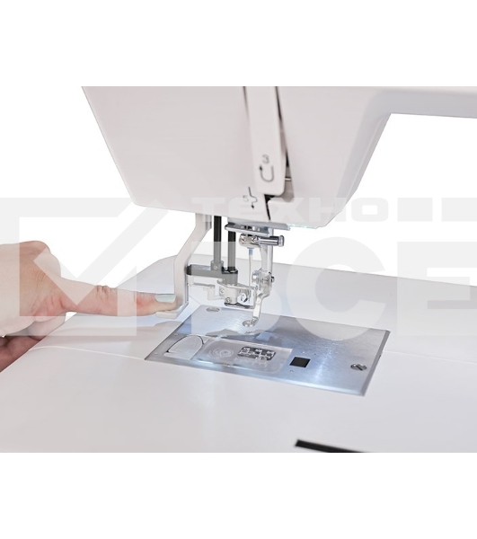 Швейная машина Janome Memory Craft 500Е 160 вышив.дизайнов, алфавит 6 видов, в том числе русский, монограммы в 2, 3 буквы и эмблемы, бордюры 46 видов, швейные строчки 52 образца, макс.поле вышивки 200х280 мм, увелич.рабочая поверхность, прямое соединение 