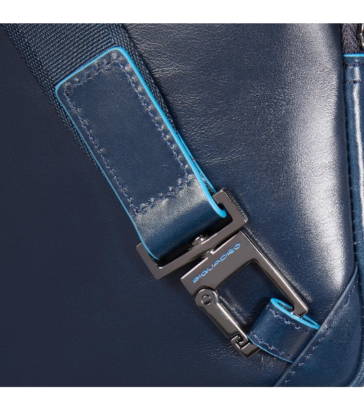 Сумка кросс-боди мужская Piquadro Blue Square CA6811B2/BLU2 синяя натур.кожа