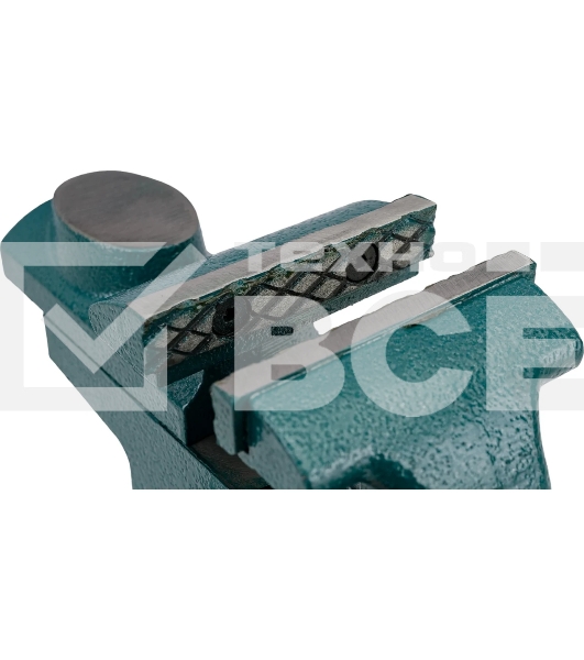 Тиски слесарные Sturm! 1075-11-65 настольные, 65мм, поворотные,с наковальней