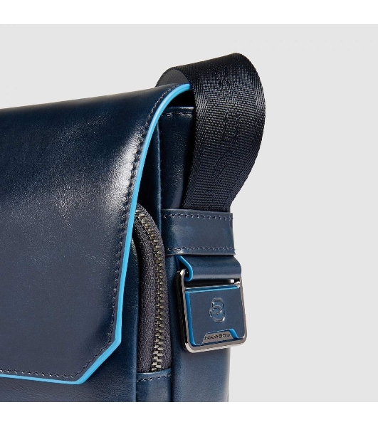 Сумка-мессенджер Piquadro Blue Square CA6812B2/BLU2 синяя натур.кожа