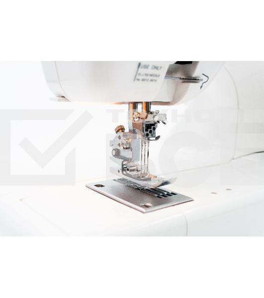 Распошивальная машина Janome CoverPro 7, белый