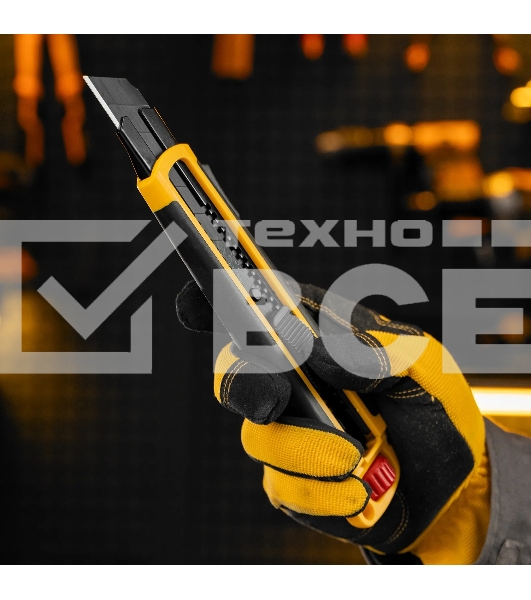 Нож Denzel 25 мм, сменное лезвие, SK4, корпус из ABS + TPR, торцевой зажим