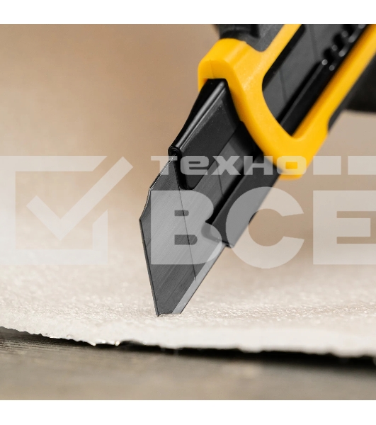 Нож Denzel 25 мм, сменное лезвие, SK4, корпус из ABS + TPR, торцевой зажим