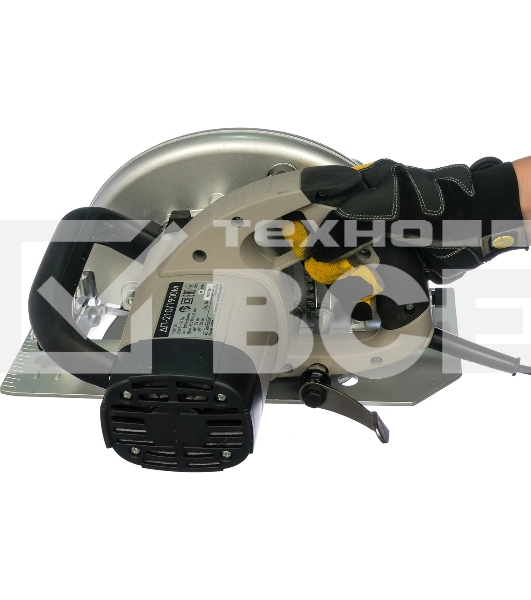 Дисковая пила Интерскол ДП-210/1900 М 98.1.1.20