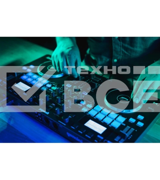 Медиа-проигрыватель Gemini GMX рабочая станция, автономная, 2-х дековая DJ система, 24-битный аудиоинтерфейс, 2 сенсорных джога, ЖК-дисплеи, USB