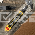 Нож Denzel 18 мм, сменное лезвие, SK4, корпус из ABS + TPR, торцевой зажим, фото3