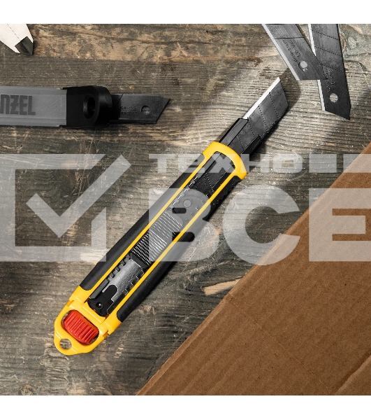 Нож Denzel 18 мм, сменное лезвие, SK4, корпус из ABS + TPR, торцевой зажим