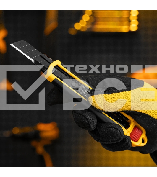 Нож Denzel 18 мм, сменное лезвие, SK4, корпус из ABS + TPR, торцевой зажим