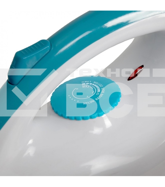 Пароочиститель Bort BDR-2500-RR-Iron, напольный, 2,3 кВт., давление 4 бар, пар 45 г/мин., t-пара 143 °С., бак 1.5 л.