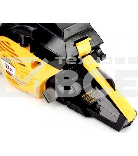 Пила цепная бензиновая Denzel DGS-5218, шина 45 см, 52см3, 3,5 л.с., шаг 0,325, паз 1,5 мм,