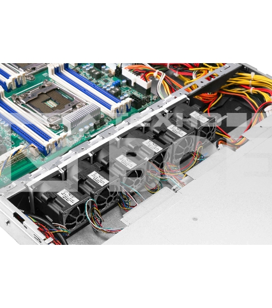 Компьютерный корпус InWin IW-RS110-07 2*750W, AcBel R1BA2751A, with UL62368*2/PDB AcBel R1BU4751A/FAN 4056mm*6/SLIMSAS *10 BP/2.5