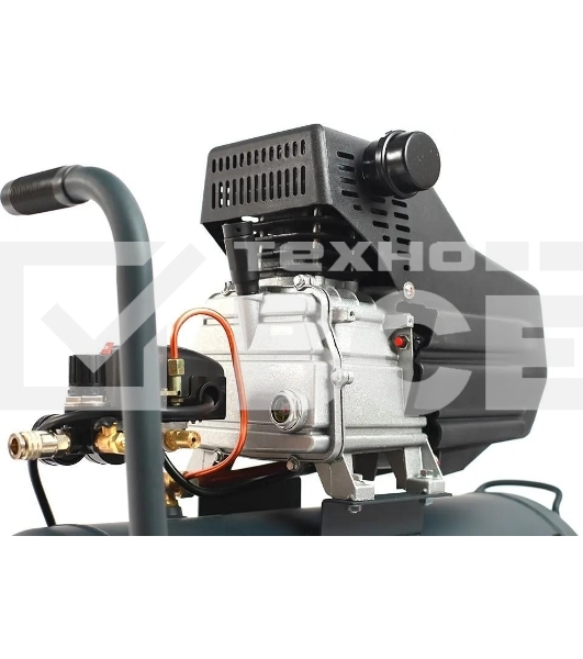 Компрессор Patriot поршневой масляный Professional 50-340, 340 л/мин, 8 бар, 2000 Вт, 50 л, быстросъемный 1/4