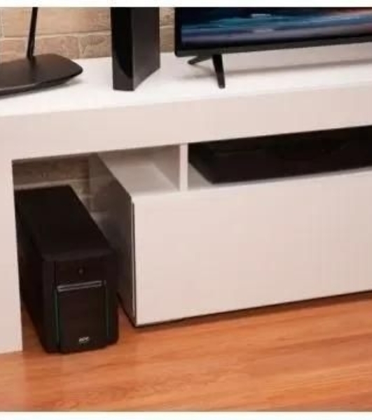 Источник бесперебойного питания APC Easy-UPS BVX1600LI/1600 ВА/900 Вт/6xIEC 320 С13
