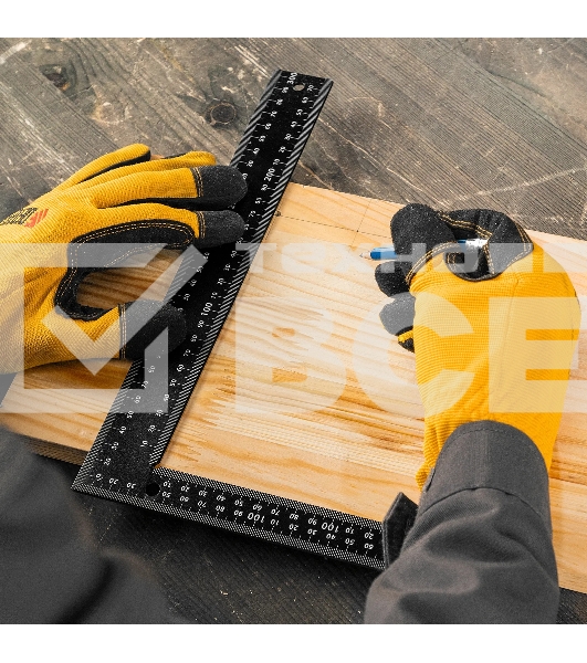 Угольник Denzel 200 х 300 мм, алюминиевый, лазерная гравировка