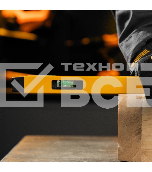 Уровень алюминиевый Denzel магнит., фрезерованный, 3 глазка (1 зеркал.), 0,5 мм/м, 600 мм