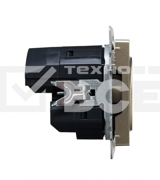 Розетка 1-местная IEK BRITE РЮш11-1-БрШ (BR-R14-16-U22-018-K37) с заземлением, с защитными шторками, 16А, с USB A+C 18 Вт, шампань