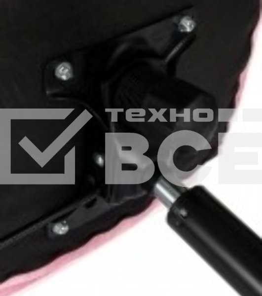 Кресло офисное Бюрократ Triest Fabric розовый Velvet 36 крестов. металл черный