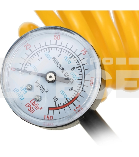 Автомобильный компрессор Starwind CC-300 65л/мин шланг 5м