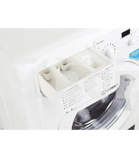 Стиральная машина Indesit IWUD 4105 белый, загрузка фронтальная 4 кг, 1000 об/мин., класс: А
