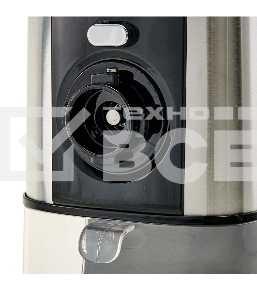 Мясорубка электрическая DELTA LUX DE-602M черный