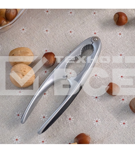 Орехокол TalleR TR-65114 Из цинкового сплава со специальным покрытием