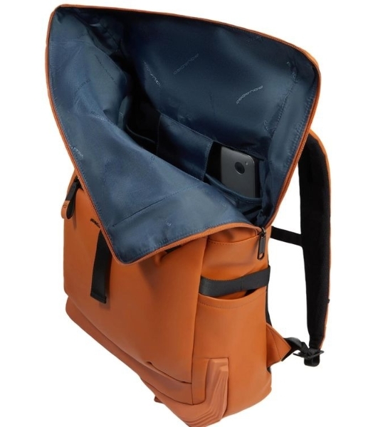 Рюкзак Piquadro Corner 2.0 CA6291C2OW/CU роллтоп оранжевый полиуретан
