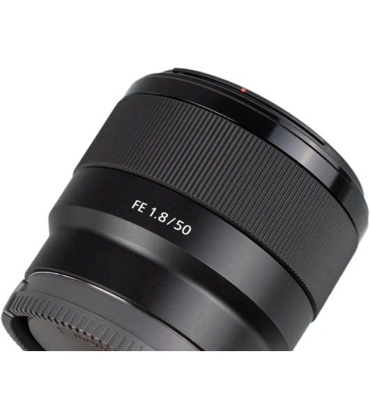 Объектив Sony SEL50F18F.SYX, 50 мм, f/1.8, фикс-объектив, компактный светосильный стандартный объектив с асферическим элементом, Sony E (FE), черный