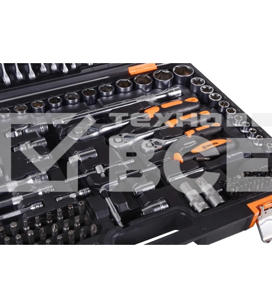 Набор инструментов ВИХРЬ 73/6/7/12