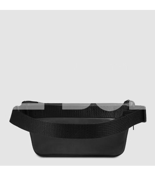 Рюкзак слинг Piquadro Harper CA6881AP/N черный кожа