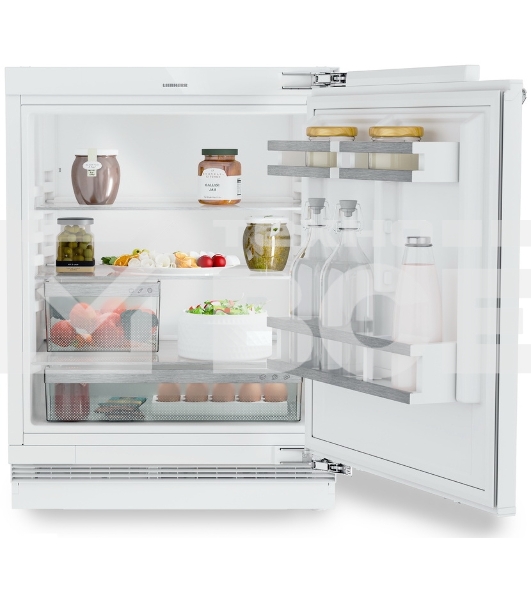 Встраиваемый холодильник Liebherr Pure, высота 82-88 см, door-on-door, без морозильного отделения, сенсорная электроника внутри камеры.