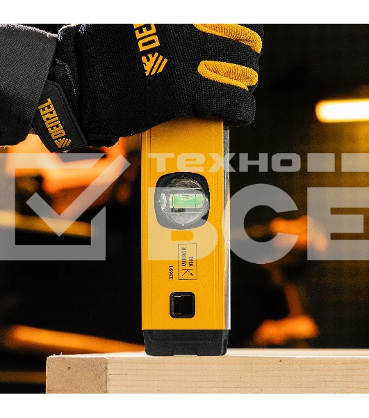 Уровень алюминиевый Denzel магнит., фрезерованный, 3 глазка (1 зеркал.), 0,5 мм/м, 600 мм