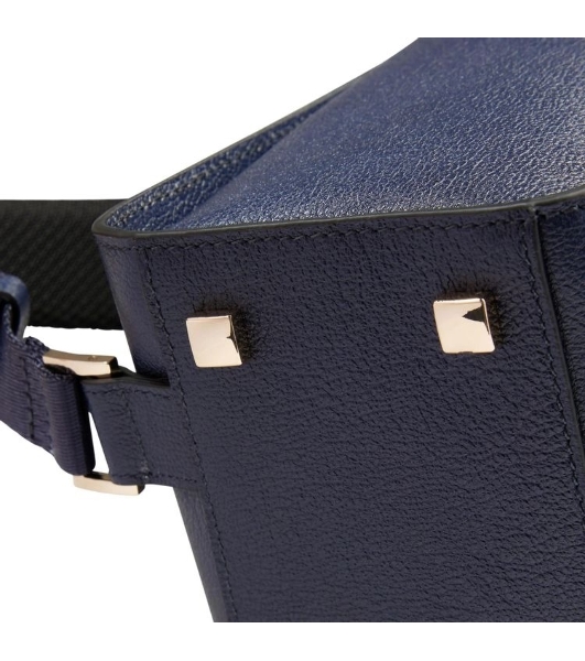 Рюкзак женский Piquadro Patricia CA6772W140/BLU темно-синий кожа