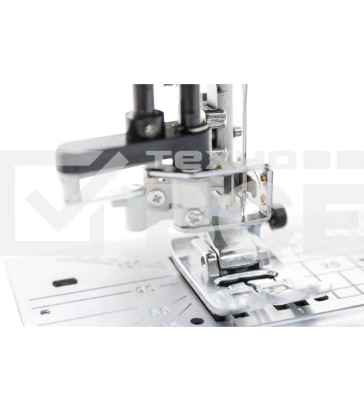 Швейная машина Janome Memory Craft 6700P