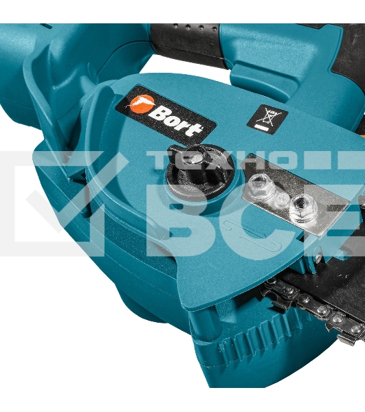 Цепная пила аккумуляторная Bort BKS-2112 18В Li-Ion, Makita 18V LXT, шина 305мм, Бесщеточный, Шаг цепи, дюйм 3/8, холостого хода, об/мин 0-3 400, вес 2 кг, БЕЗ АКБ И ЗУ [93418422]