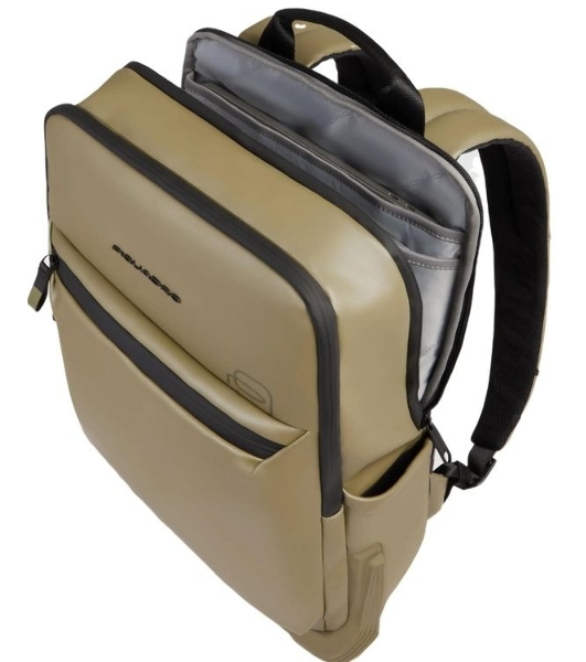 Рюкзак мужской Piquadro Corner 2.0 CA6465C2OW/VE3 фисташковый полиуретан