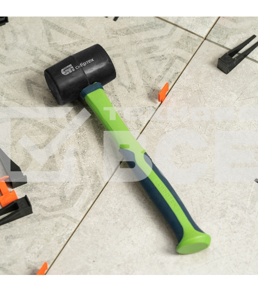 Киянка резиновая Сибртех 225г, черная резина, фибергласовая рукоятка